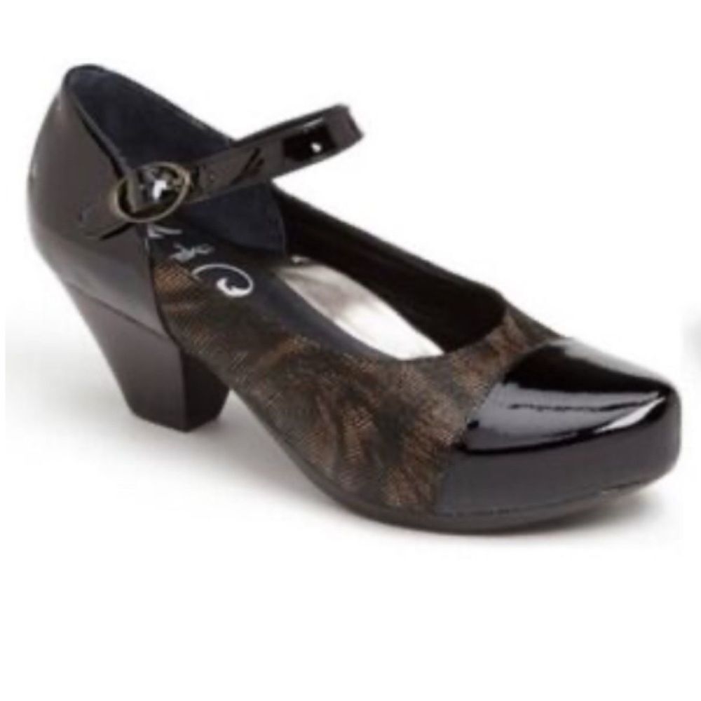 Rare~ Dansko Bonnie Shoe Mary Jane Tiger Stripe Clogs Size 38~ Pristine